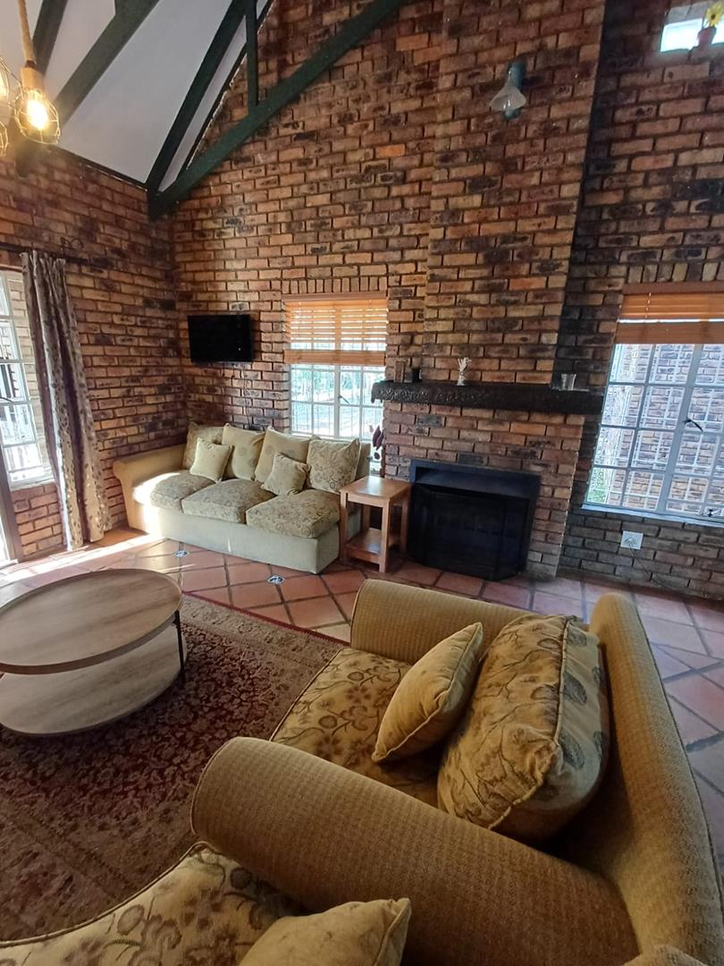 9 Bedroom Property for Sale in Willow Grange Free State